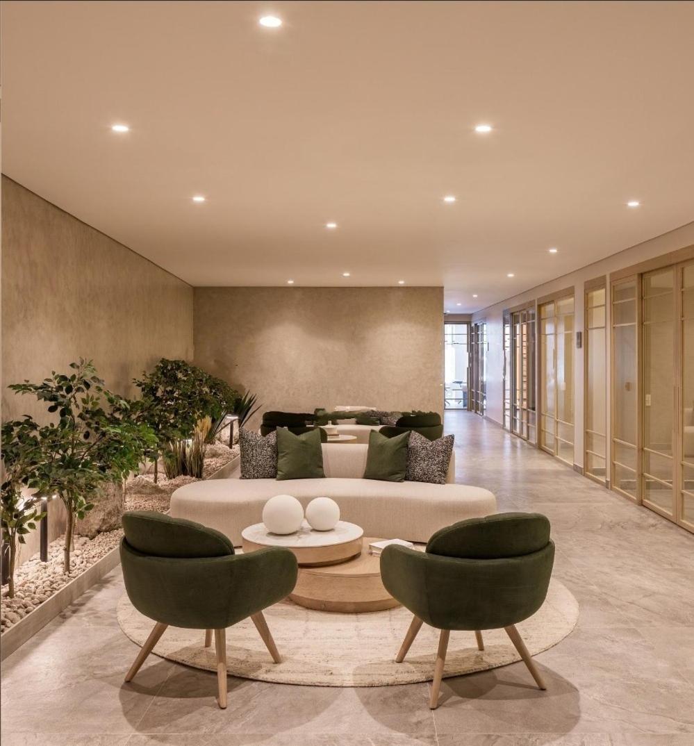Le Parc Residences With Hotel Services กีโต ภายนอก รูปภาพ
