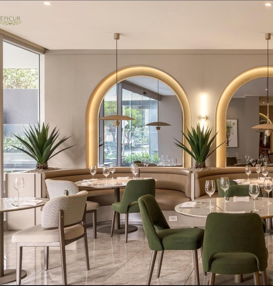 Le Parc Residences With Hotel Services กีโต ภายนอก รูปภาพ