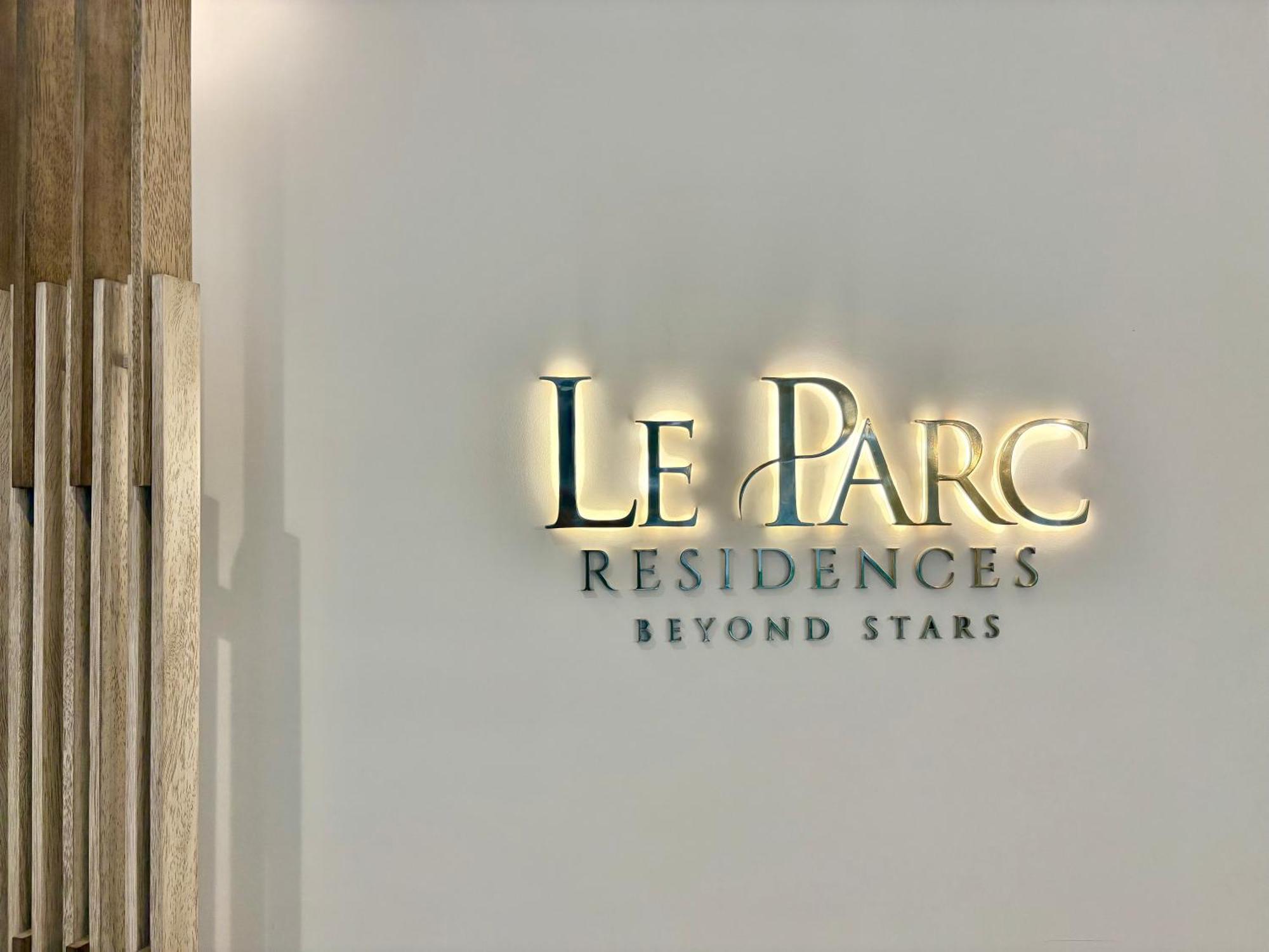 Le Parc Residences With Hotel Services กีโต ภายนอก รูปภาพ