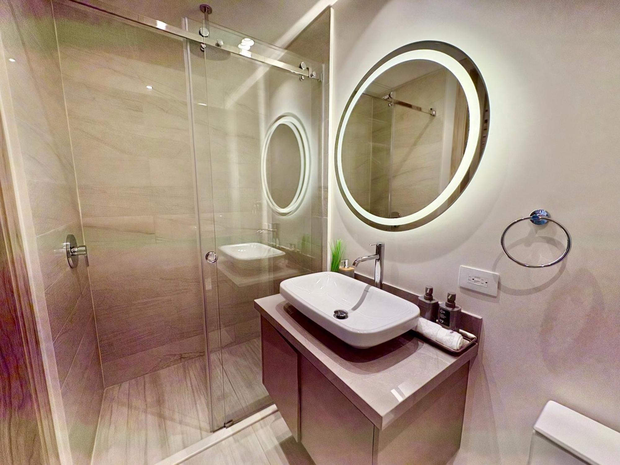 Le Parc Residences With Hotel Services กีโต ภายนอก รูปภาพ