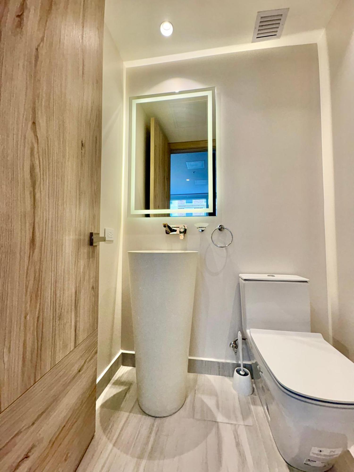 Le Parc Residences With Hotel Services กีโต ภายนอก รูปภาพ